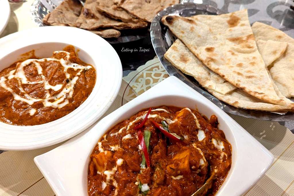 Burans Indian Kitchen Yonghe table spread