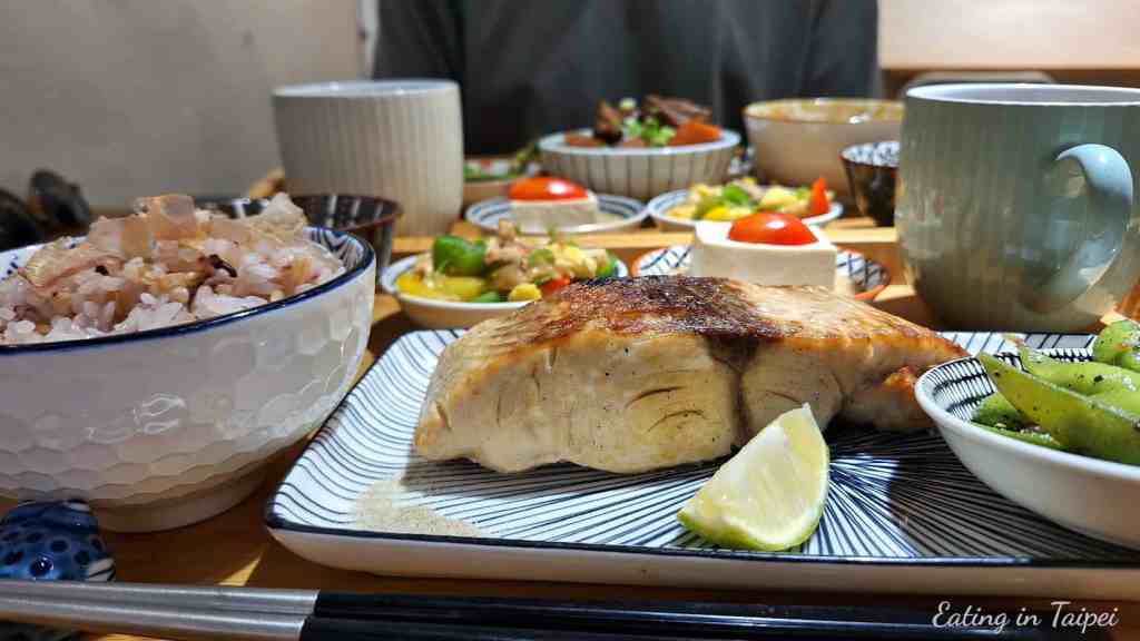 Hualien Taiwanese restaurant fish set 2