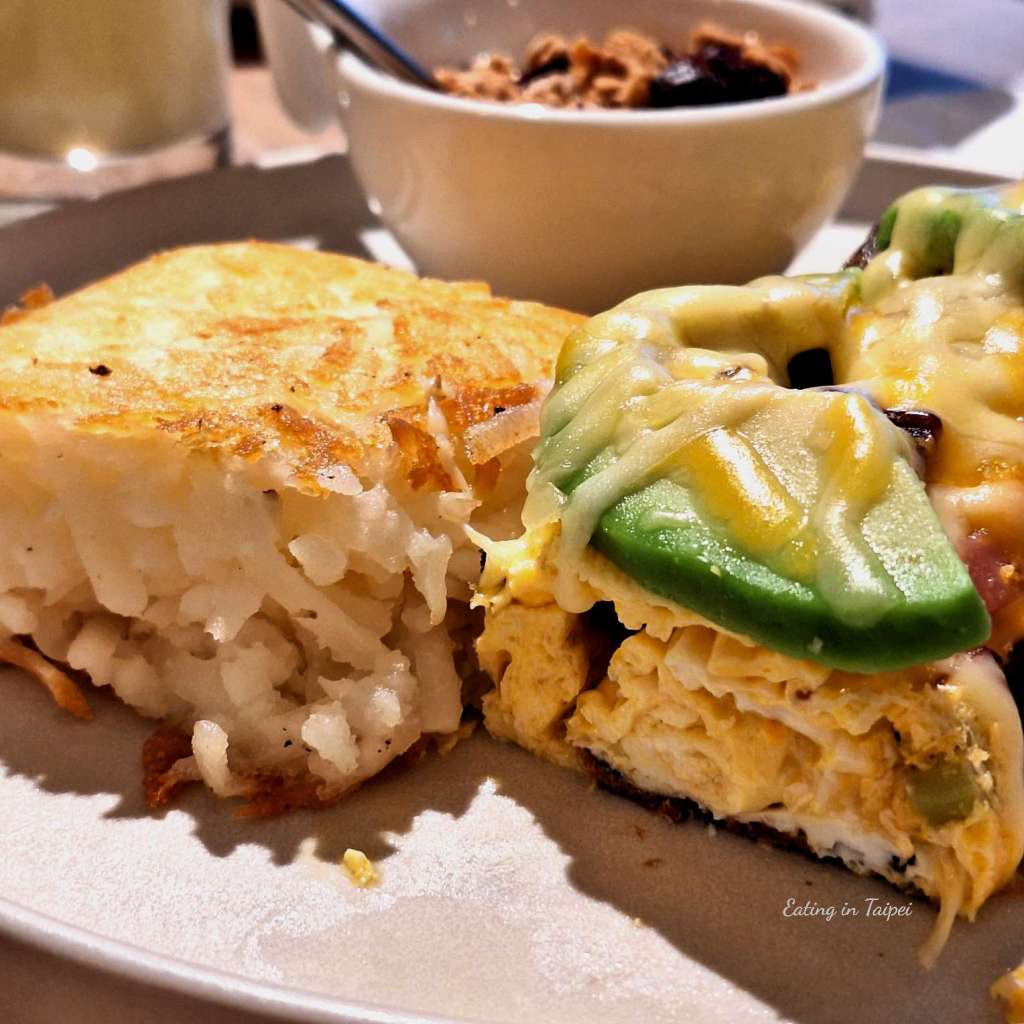 M One Cafe M One Deluxe Omelette 3